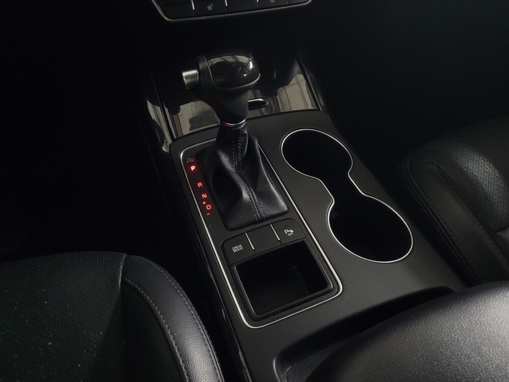 2018 Kia Sorento in Union City, GA 30291 - 18106656 26