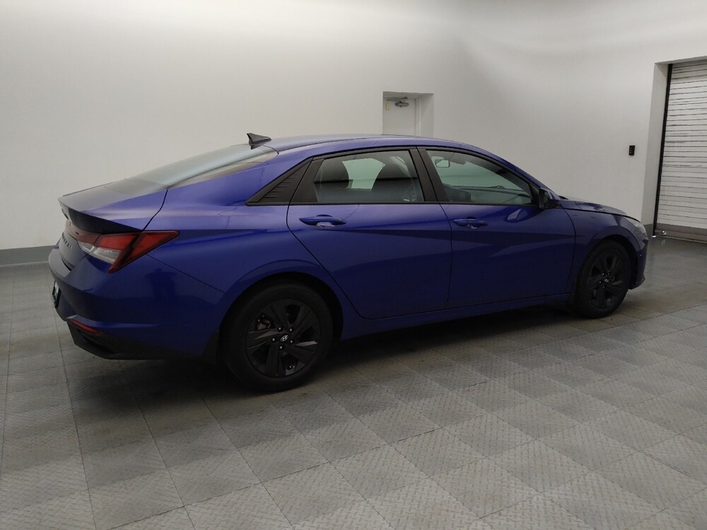 2021 Hyundai Elantra in Chandler, AZ 85225 - 18106658 10