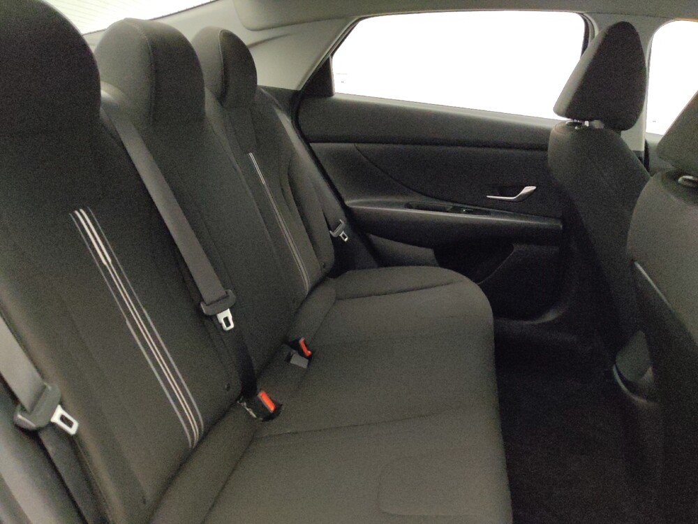 2021 Hyundai Elantra in Chandler, AZ 85225 - 18106658 19