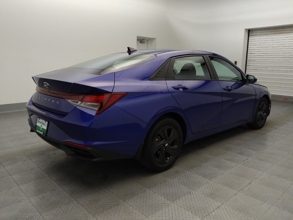 2021 Hyundai Elantra in Chandler, AZ 85225 - 18106658 9