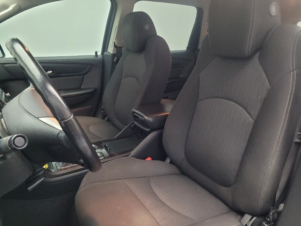 2017 Chevrolet Traverse in Stone Mountain, GA 30083 - 18106664 17