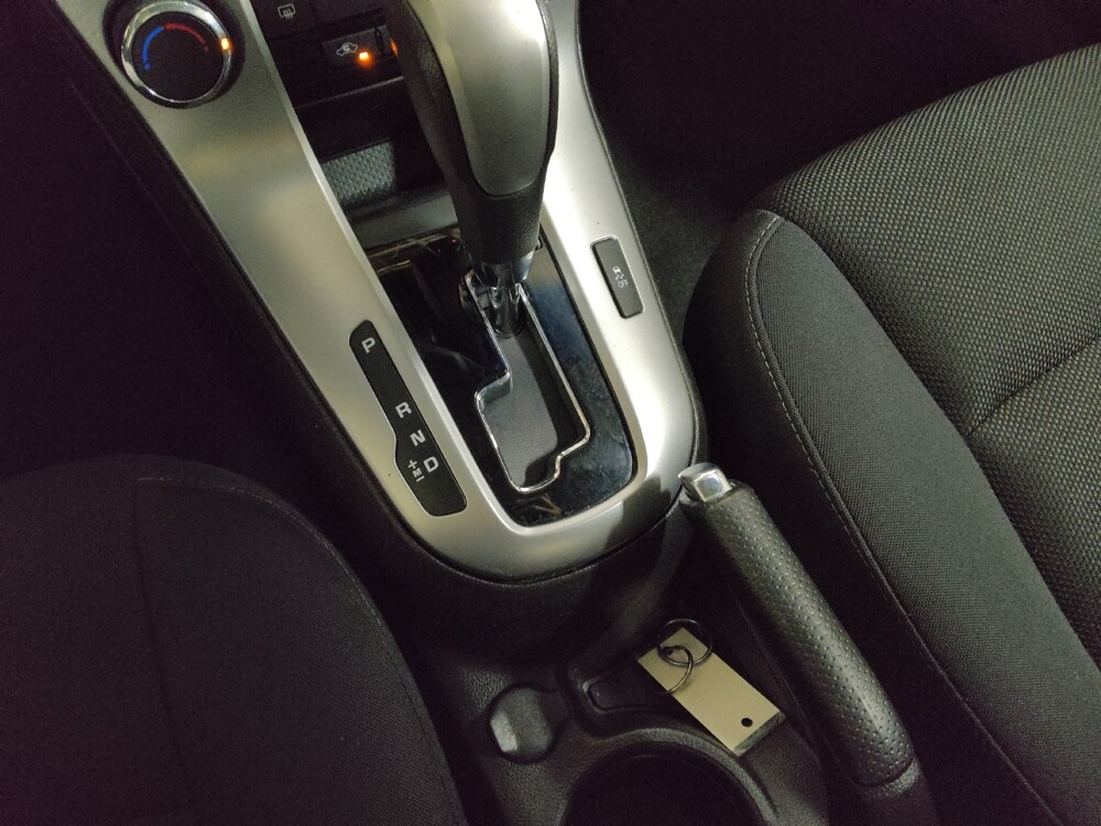 2016 Chevrolet Cruze in Stone Mountain, GA 30083 - 18106669 26