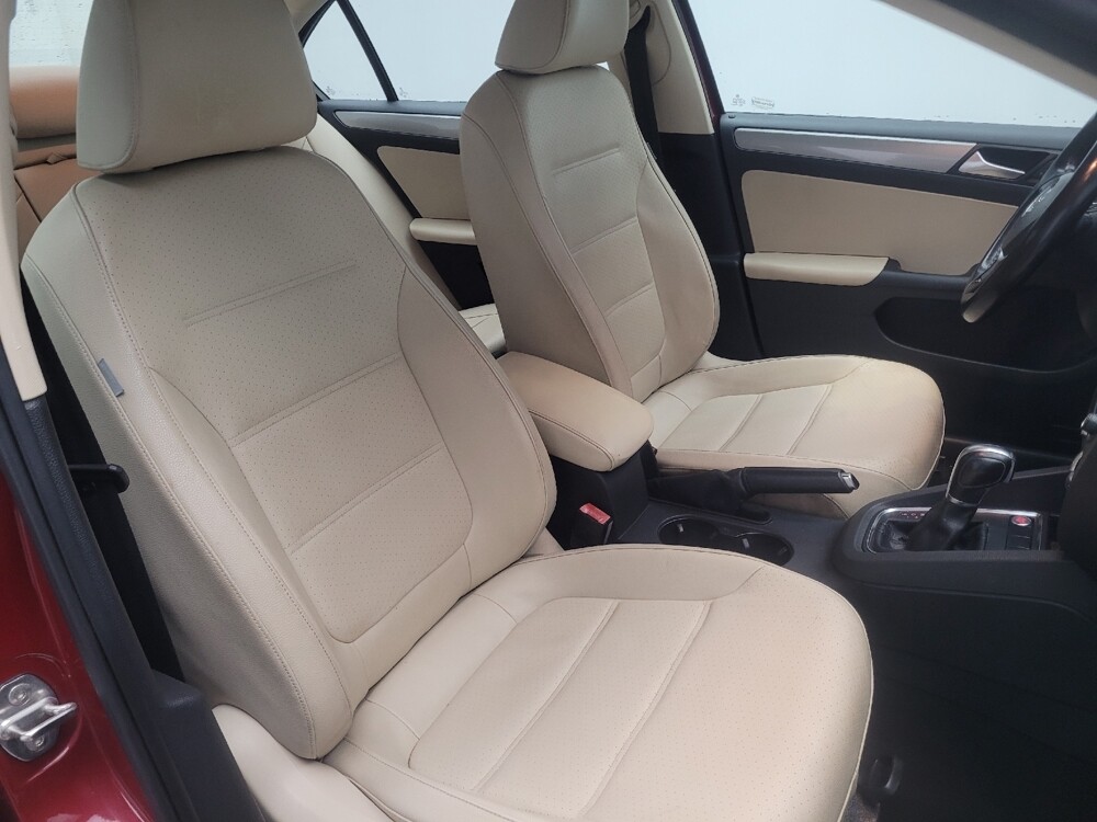 2017 Volkswagen Jetta in Morrow, GA 30260 - 18106671 21