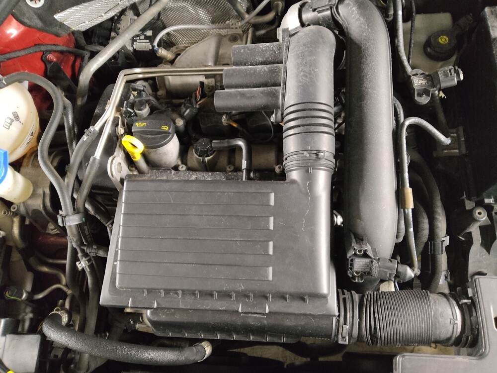 2017 Volkswagen Jetta in Morrow, GA 30260 - 18106671 30