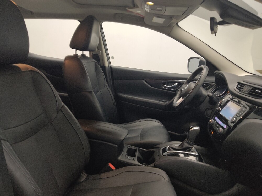 2017 Nissan Rogue Sport in Union City, GA 30291 - 18106679 21