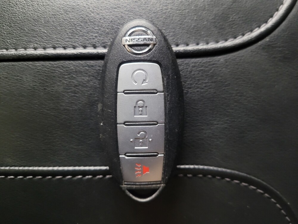 2017 Nissan Rogue Sport in Union City, GA 30291 - 18106679 32