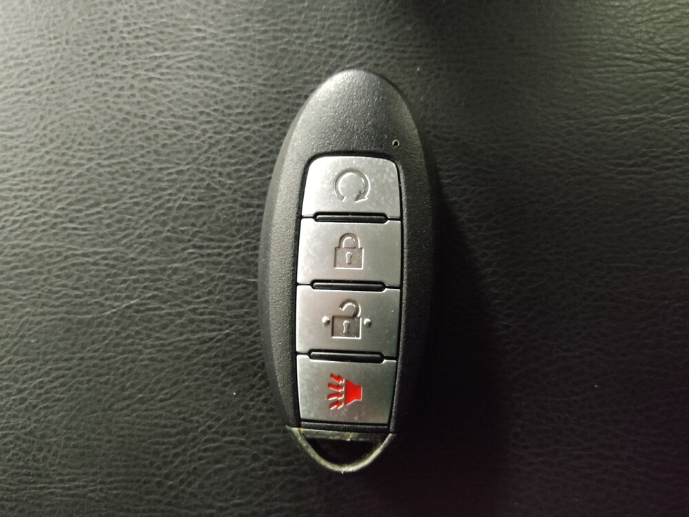 2019 Nissan Pathfinder in Macon, GA 31210 - 18106683 32