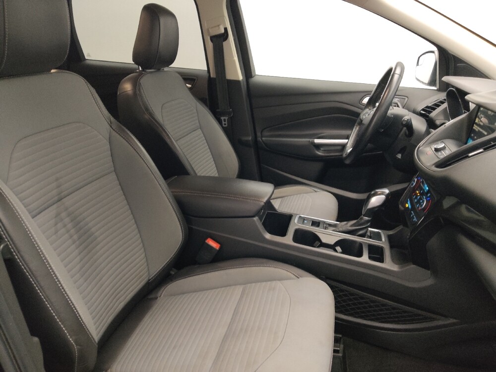 2019 Ford Escape in Union City, GA 30291 - 18106685 21