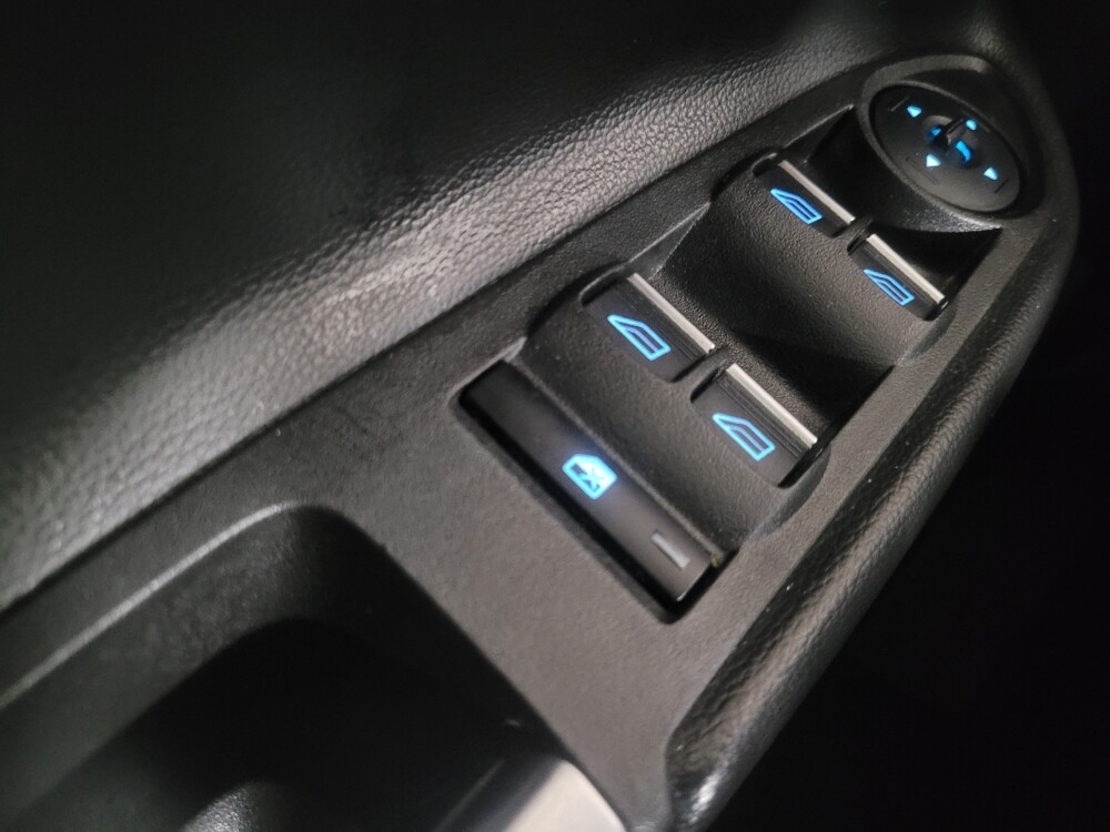 2019 Ford Escape in Union City, GA 30291 - 18106685 27