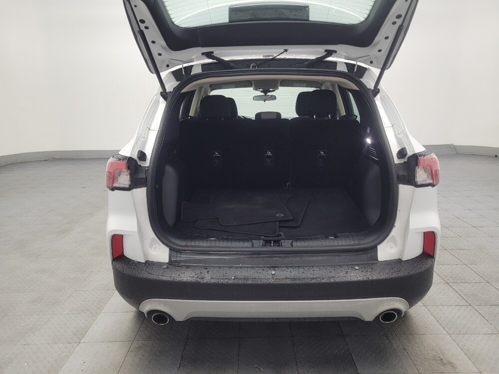 2020 Ford Escape in Union City, GA 30291 - 18106688 29