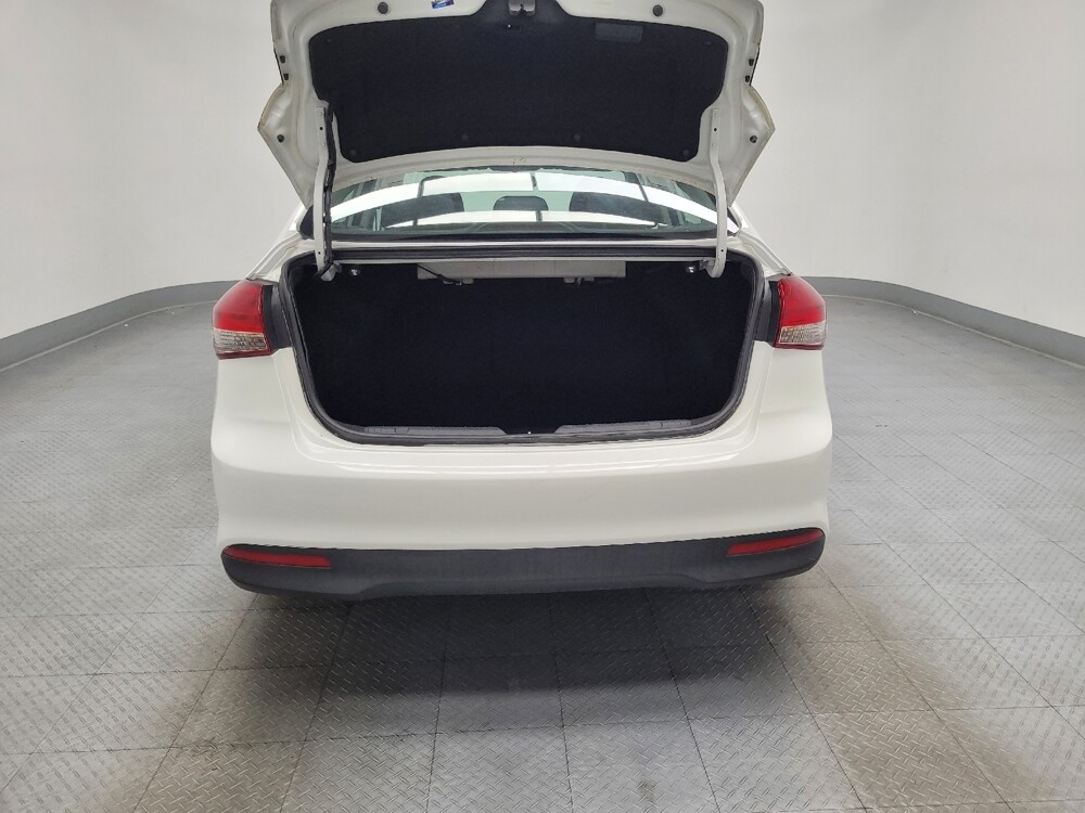 2017 Kia Forte in Las Vegas, NV 89102 - 18106696 29