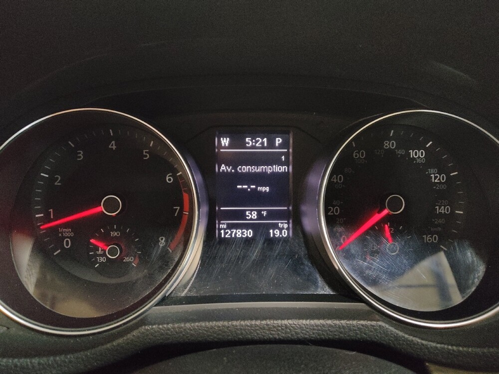 2016 Volkswagen Passat in Plano, TX 75074 - 18106700 23