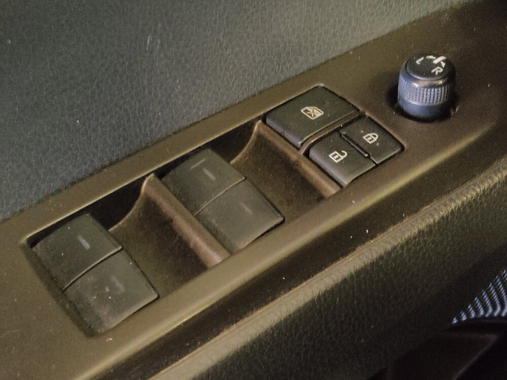 2023 Toyota Camry in Houston, TX 77074 - 18106702 27