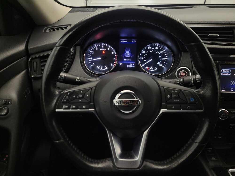 2019 Nissan Rogue in Glendale, AZ 85301 - 18106725 22