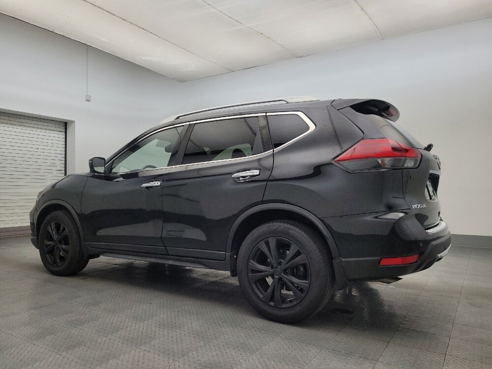 2019 Nissan Rogue in Glendale, AZ 85301 - 18106725 3
