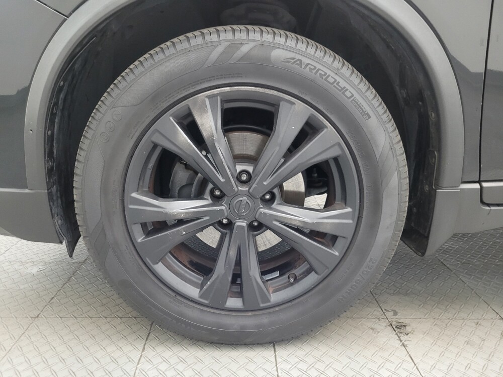 2019 Nissan Rogue in Glendale, AZ 85301 - 18106725 31