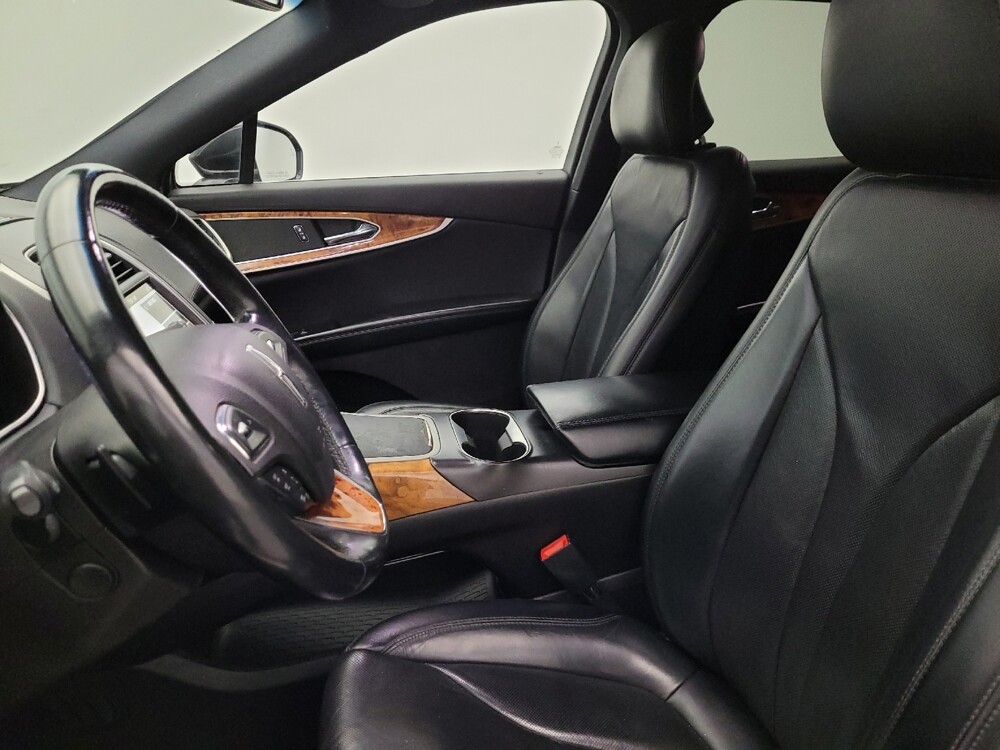 2017 Lincoln MKX in Mesa, AZ 85210 - 18106726 17