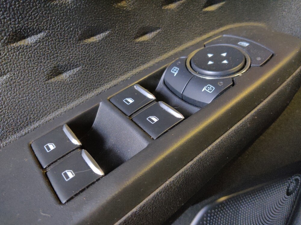 2020 Ford Escape in Mesa, AZ 85210 - 18106729 27