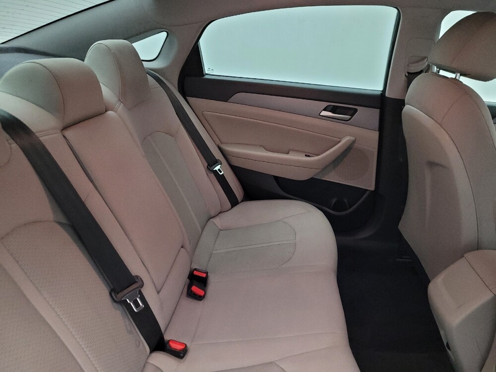 2018 Hyundai Sonata in Albuquerque, NM 87123 - 18106731 19