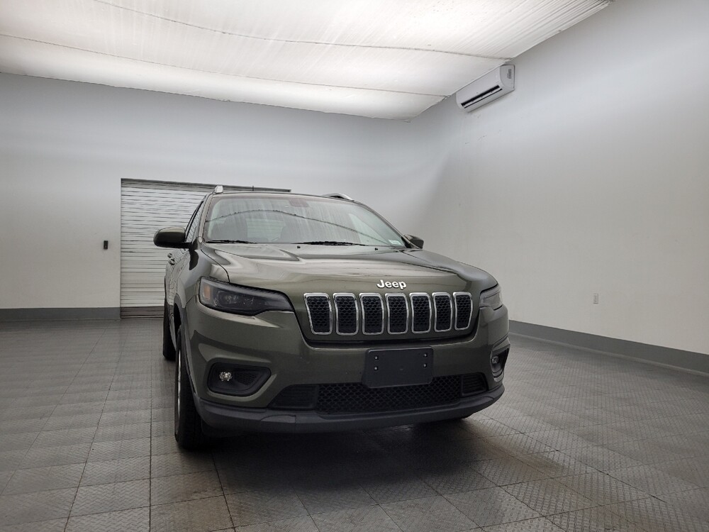 2019 Jeep Cherokee in Glendale, AZ 85301 - 18106733 14