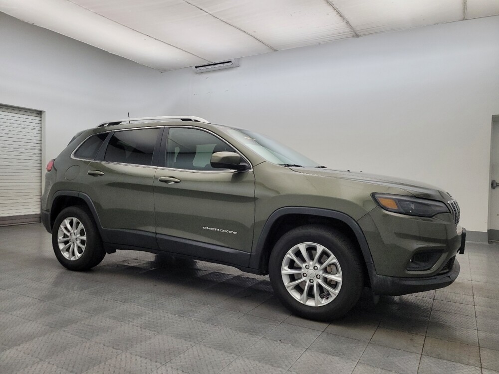 2019 Jeep Cherokee in Glendale, AZ 85301 - 18106733 11