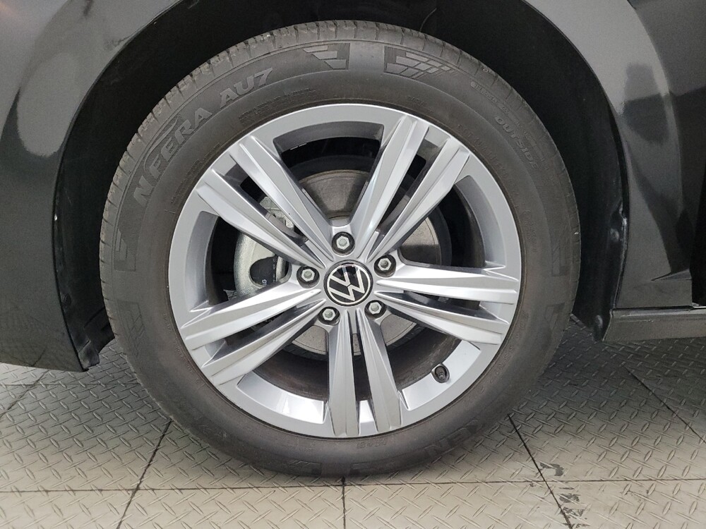 2024 Volkswagen Jetta in Glendale, AZ 85301 - 18106736 31