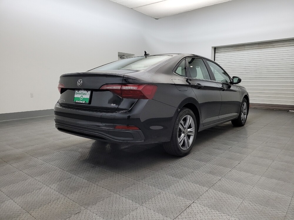 2024 Volkswagen Jetta in Glendale, AZ 85301 - 18106736 9