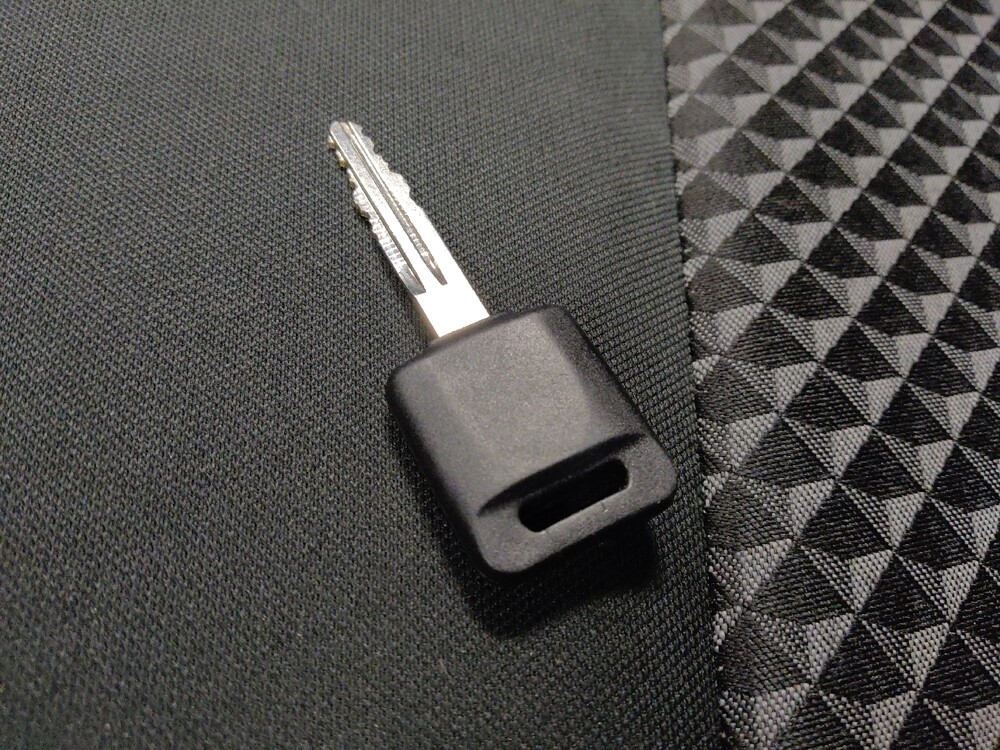 2024 Nissan Versa in Glendale, AZ 85301 - 18106742 32