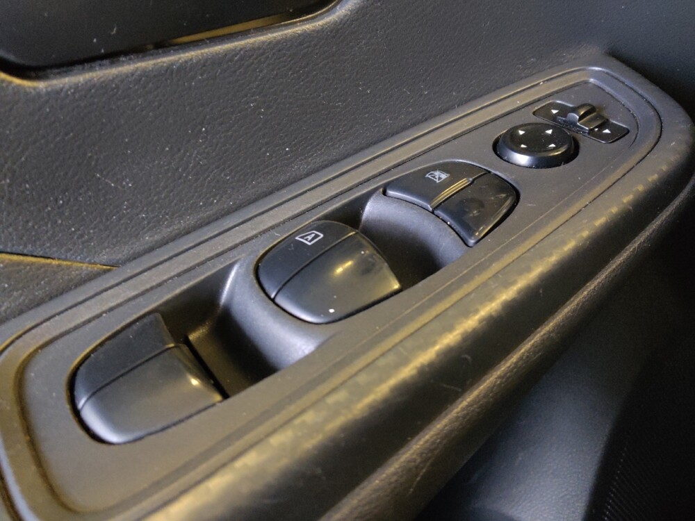 2024 Nissan Versa in Glendale, AZ 85301 - 18106742 27