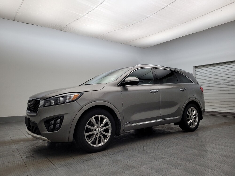 2016 Kia Sorento in Glendale, AZ 85301 - 18106745 2