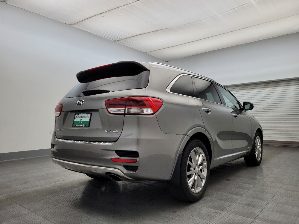 2016 Kia Sorento in Glendale, AZ 85301 - 18106745 9