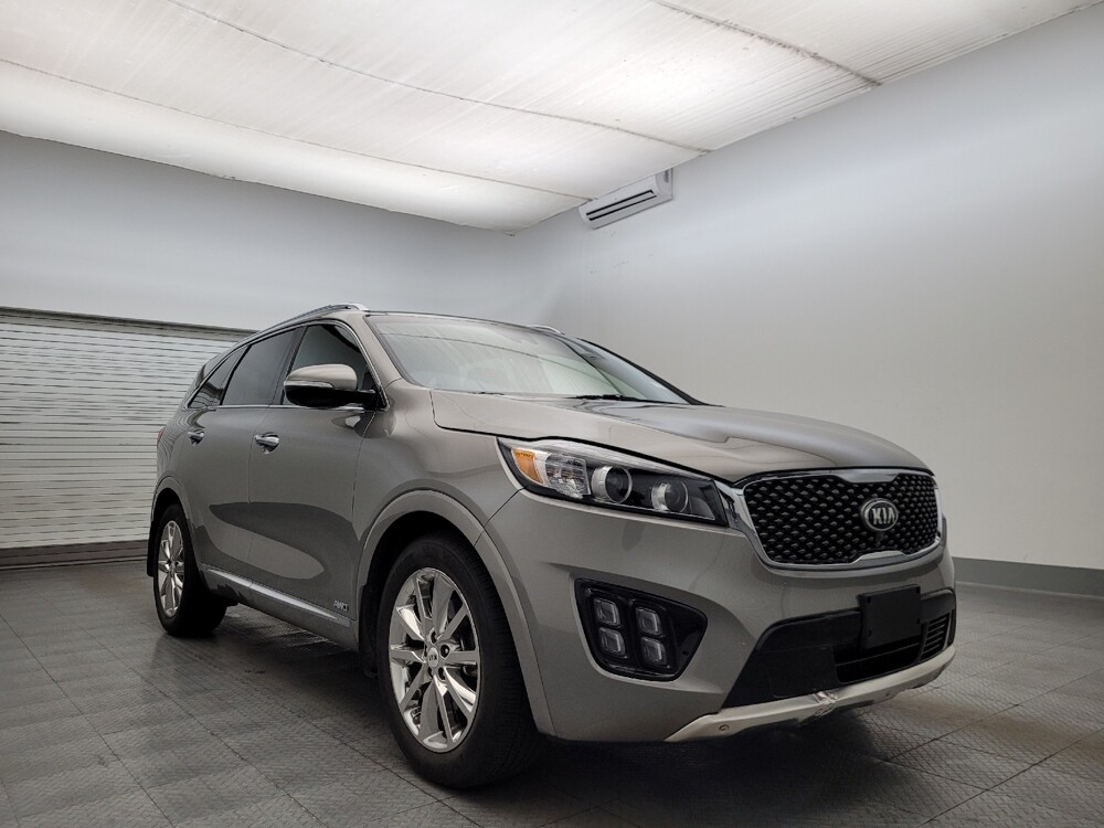 2016 Kia Sorento in Glendale, AZ 85301 - 18106745 13