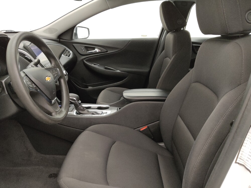 2023 Chevrolet Malibu in Clearwater, FL 33764 - 18106748 17