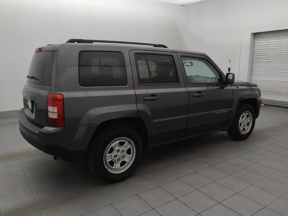 2016 Jeep Patriot in Bradenton, FL 34207 - 18106751 10