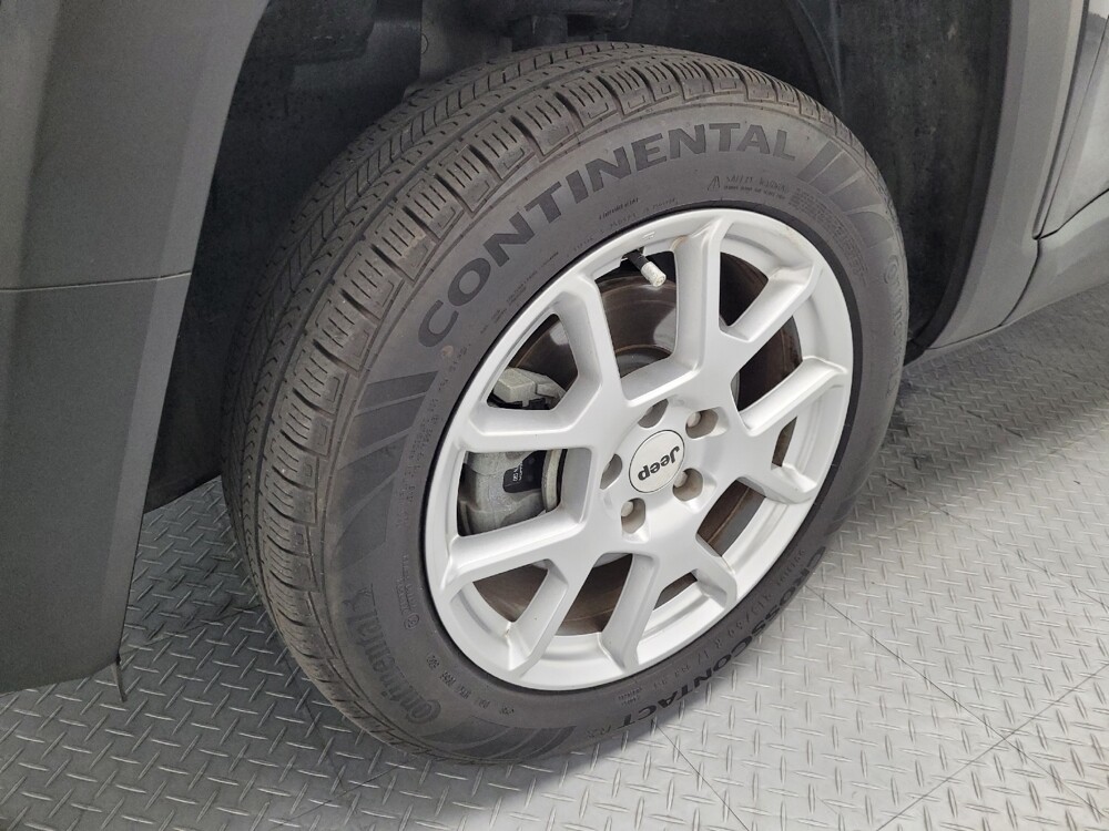 2022 Jeep Renegade in Las Vegas, NV 89104 - 18106756 31