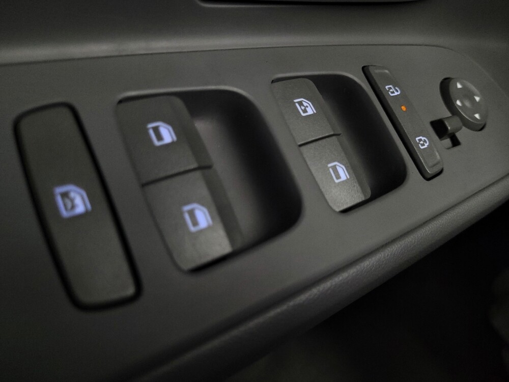 2024 Hyundai Elantra in Las Vegas, NV 89102 - 18106759 27