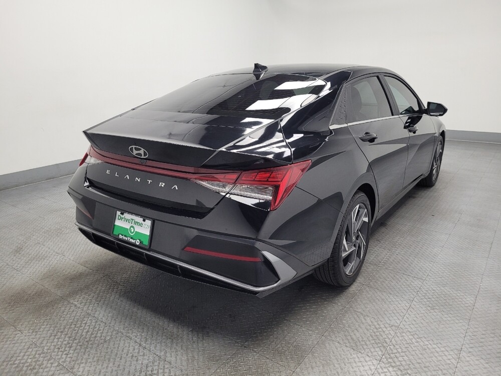 2024 Hyundai Elantra in Las Vegas, NV 89102 - 18106759 9