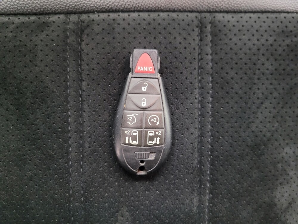 2018 Dodge Grand Caravan in Las Vegas, NV 89104 - 18106760 32