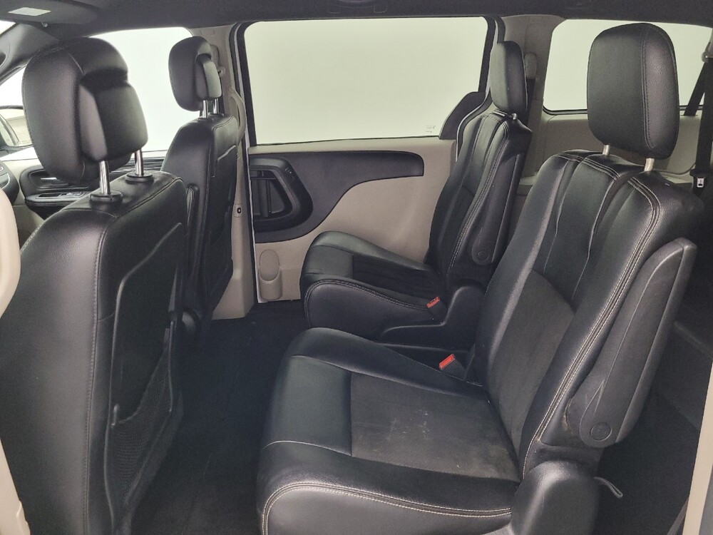 2018 Dodge Grand Caravan in Las Vegas, NV 89104 - 18106760 18