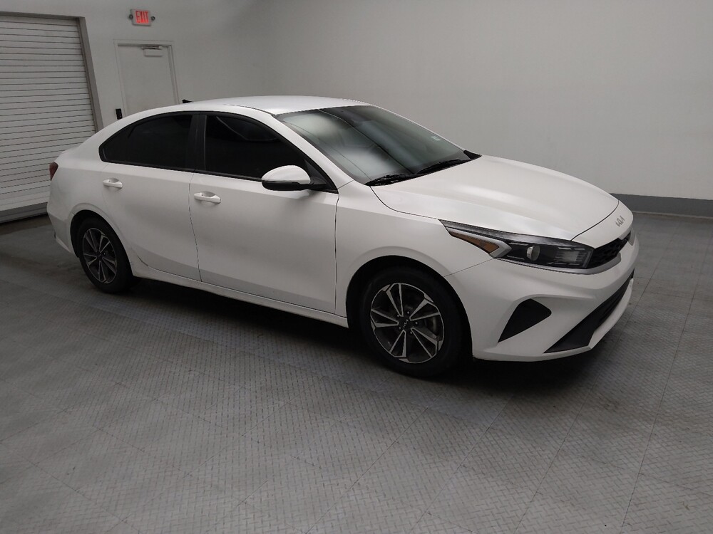 2023 Kia Forte in St. Louis, MO 63125 - 18106768 11