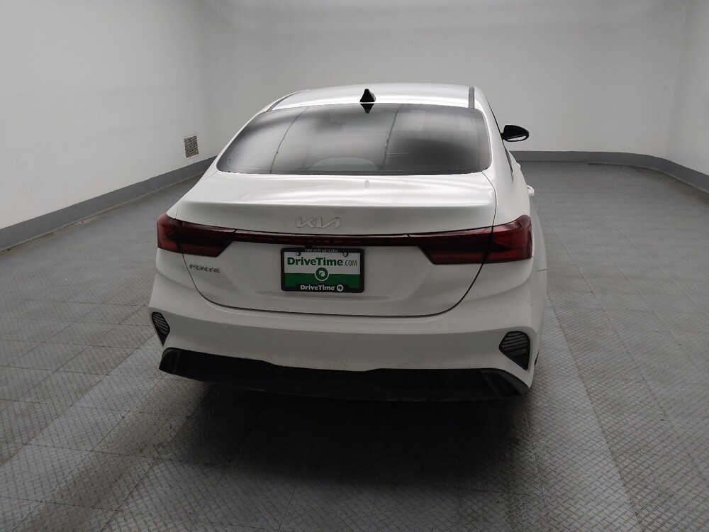 2023 Kia Forte in St. Louis, MO 63125 - 18106768 7