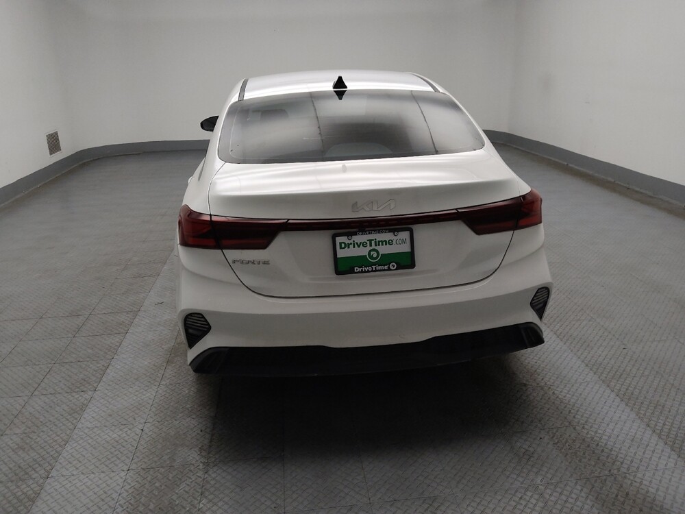 2023 Kia Forte in St. Louis, MO 63125 - 18106768 6