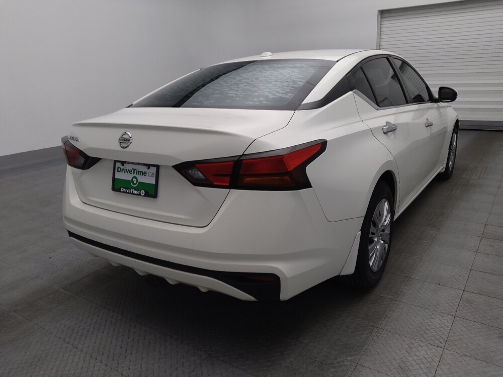 2019 Nissan Altima in West Palm Beach, FL 33409 - 18106769 9