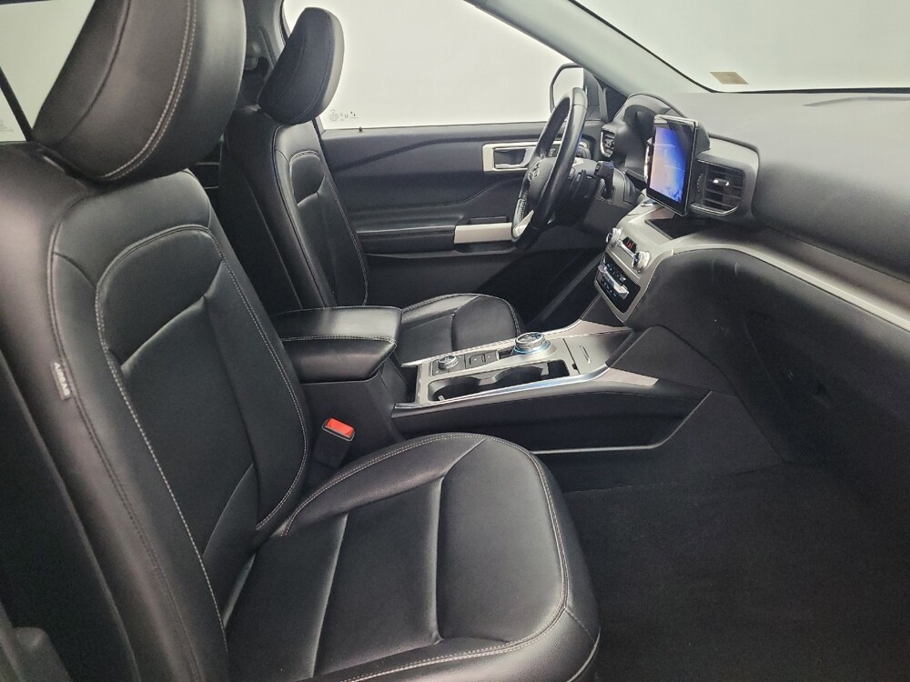 2020 Ford Explorer in Ocala, FL 34471 - 18106772 21