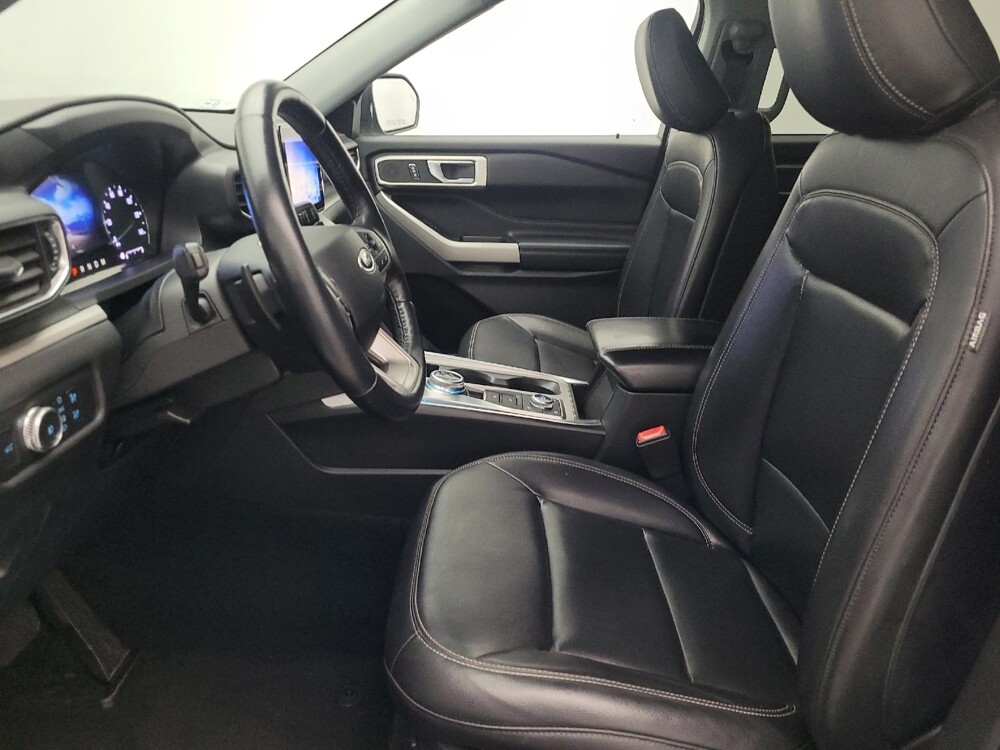 2020 Ford Explorer in Ocala, FL 34471 - 18106772 17