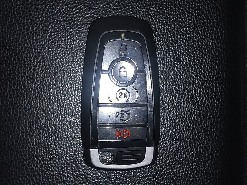 2020 Ford Explorer in Ocala, FL 34471 - 18106772 32