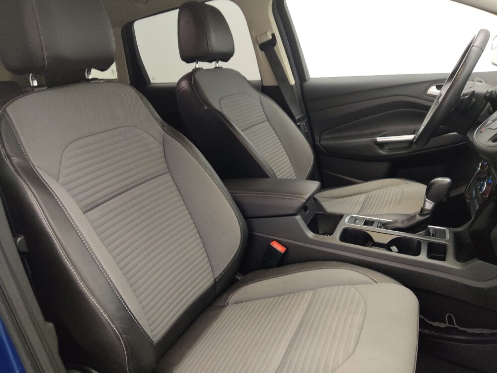 2017 Ford Escape in Hialeah, FL 33014 - 18106774 21