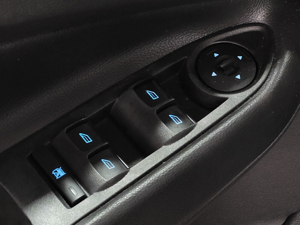 2017 Ford Escape in Hialeah, FL 33014 - 18106774 27