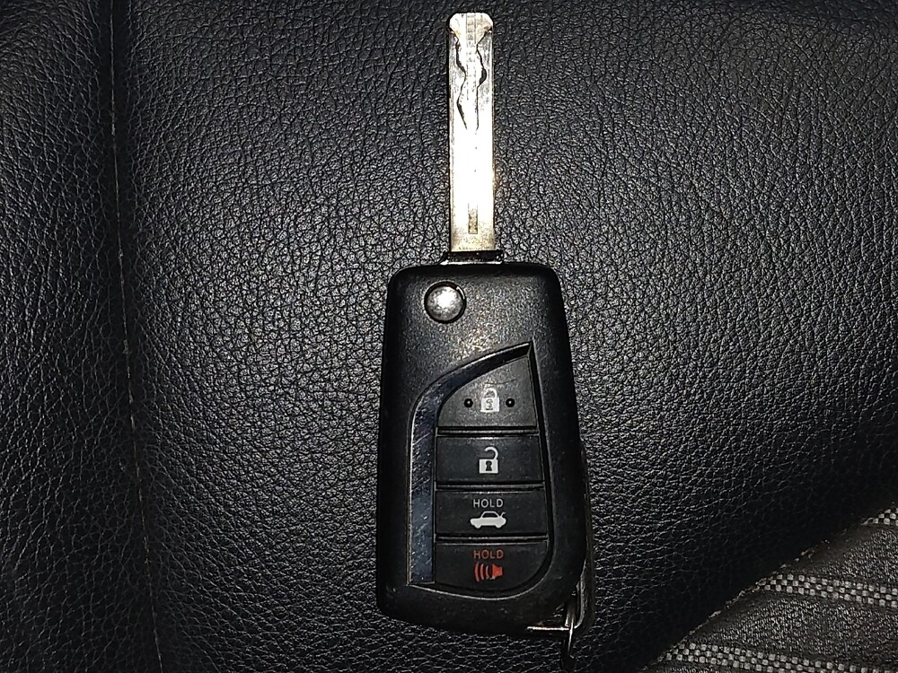 2023 Toyota Camry in Orlando, FL 32808 - 18106775 32