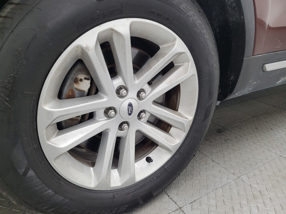 2016 Ford Explorer in Ocala, FL 34471 - 18106777 31